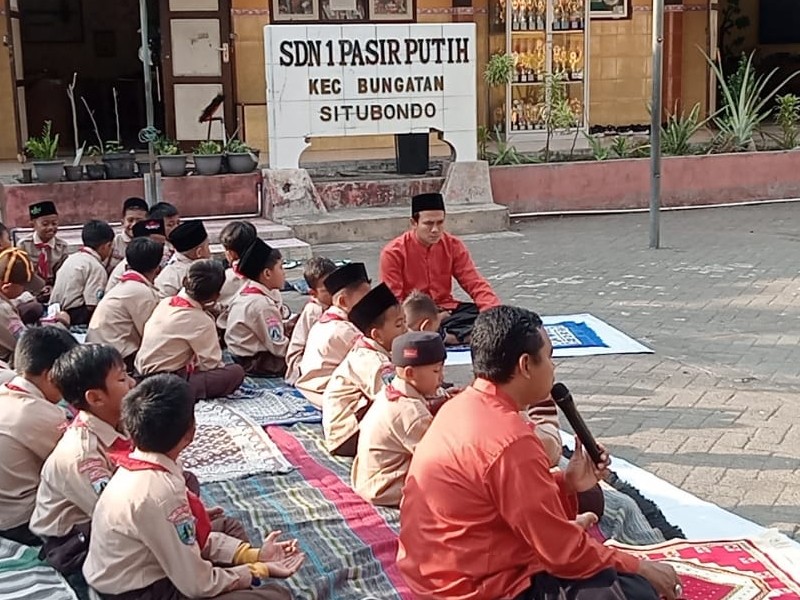 KEGIATAN RUTIN SHOLAT DHUHA SDN 1PASIR PUTIH