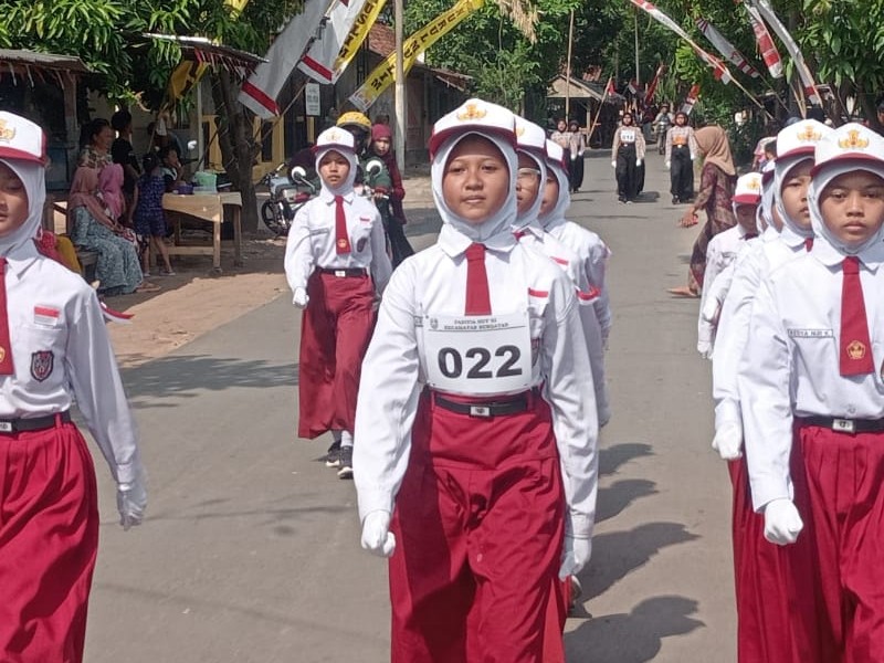 SDN 1 Pasir Putih Ikuti Lomba Gerak Jalan dalam Rangka HUT RI ke-80